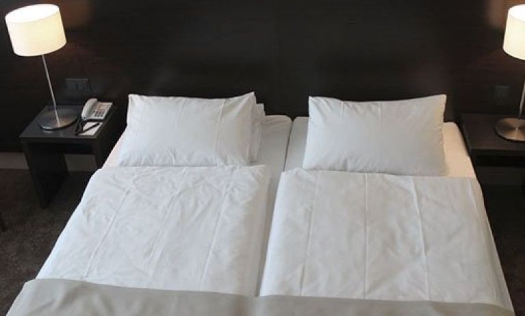 Relexa Hotel Airport Düsseldorf, Dusseldorf