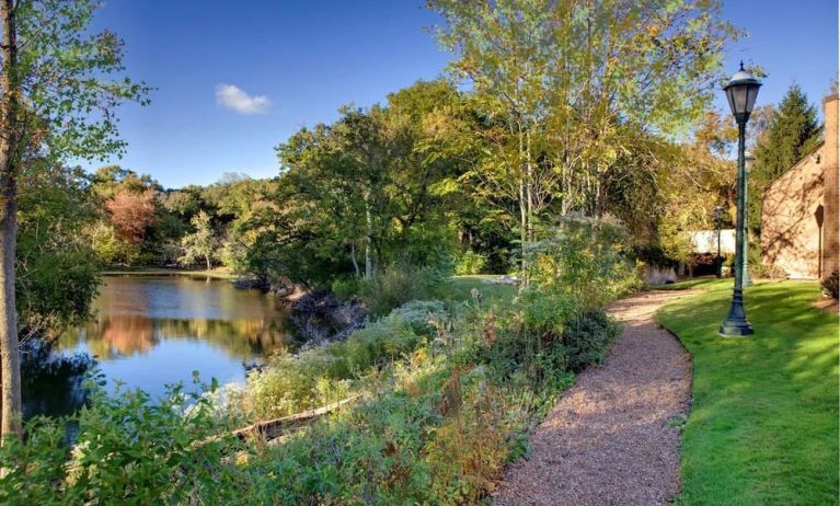 Trail by the river at Hilton Chicago-Northbrook.