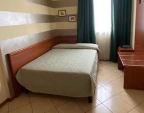 Hotel Mini, Asti