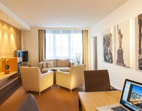 Hotel Dorint Main Taunus Zentrum Frankfurt-Sulzbach, Frankfurt