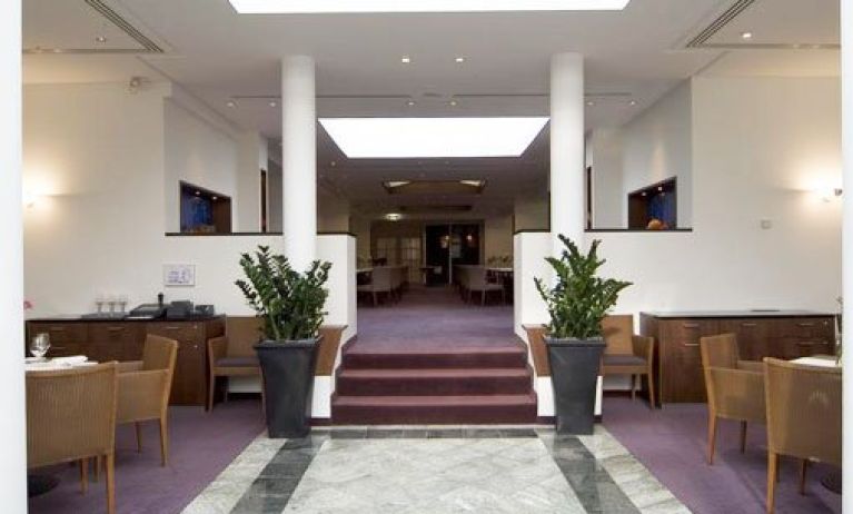 Hotel Dorint Main Taunus Zentrum Frankfurt-Sulzbach, Frankfurt