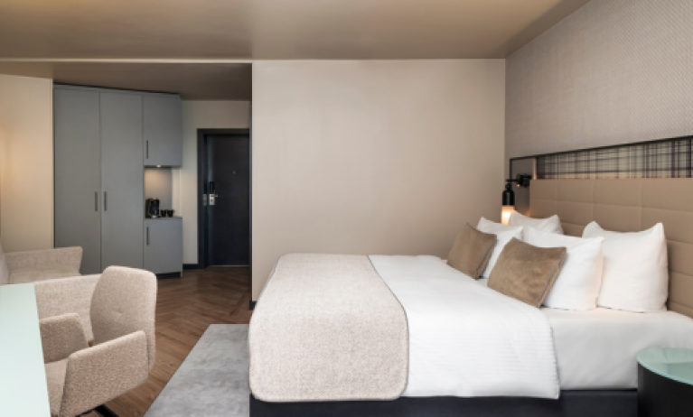 Hotel Leonardo Royal Frankfurt, Frankfurt