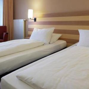 Hotel InterCity Frankfurt Airport