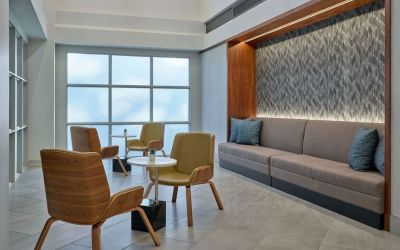 Coworking lounge at Delta Hotels By Marriott Little Rock West.