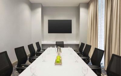 Professional meeting room at Hilton Garden Inn Nashville West End Avenue.
