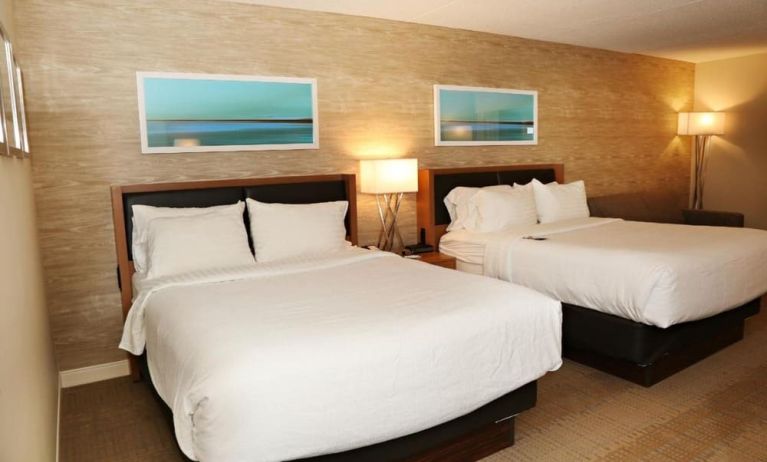 Day use twin room at EnVision Hotel And Conference Center Mansfield Foxboro.