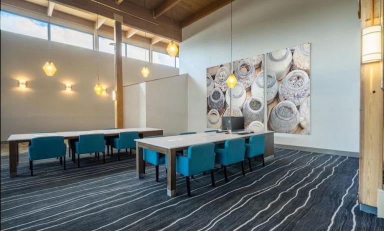 Business center at EnVision Hotel And Conference Center Mansfield Foxboro.