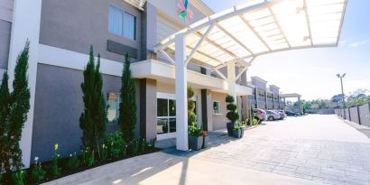 Parking area at Express Inn - Spring.