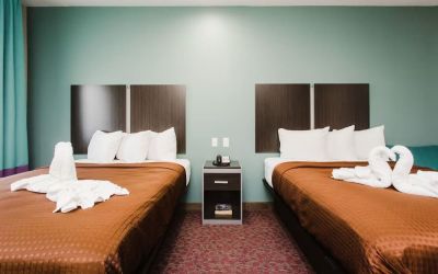 Day use twin room at Express Inn - Spring.