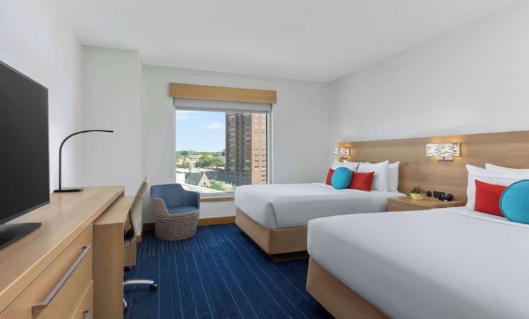 Day use twin room at The Art Hotel Denver.