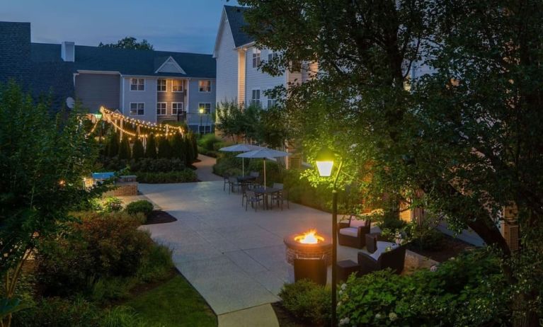 Hotel terrace with lounge seating at Sonesta ES Suites Fairfax Fair Lakes.
