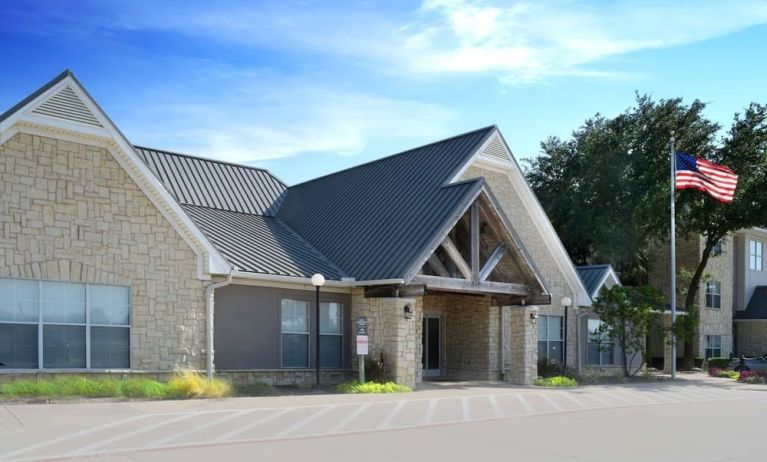 Entrance at Sonesta ES Suites Fort Worth Fossil Creek.