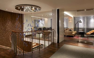 Executive lounge at The Fifty Sonesta Select New York.