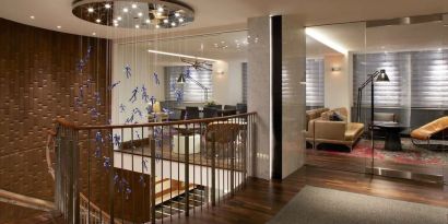 Executive lounge at The Fifty Sonesta Select New York.