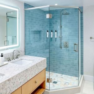 Private guest bathroom at The Fifty Sonesta Select New York.