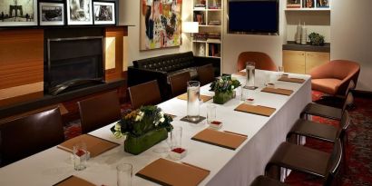 Professional meeting room at The Fifty Sonesta Select New York.