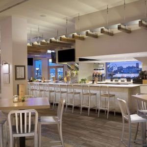Hotel bar at Hilton Philadelphia At Penn's Landing.