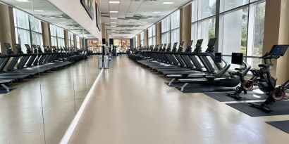Fully equipped fitness center at Hilton Orlando.