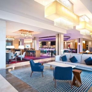 Lobby and coworking lounge at Hilton Orlando.