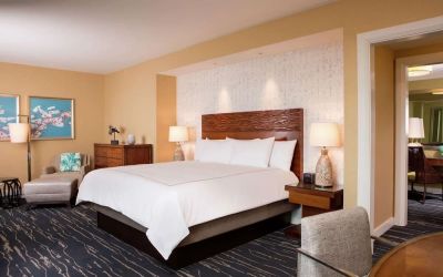 Spacious day use room at Hilton Orlando.