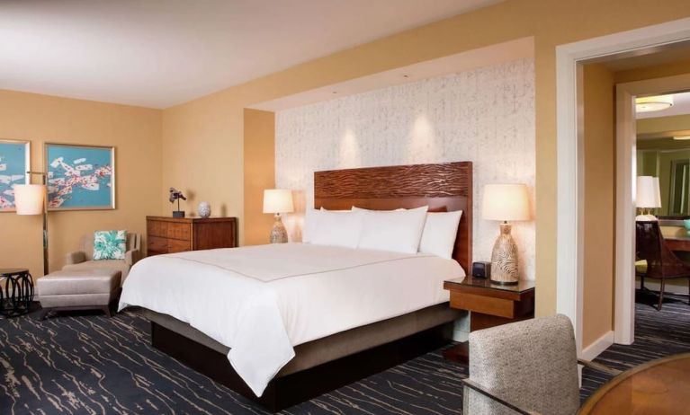 Spacious day use room at Hilton Orlando.