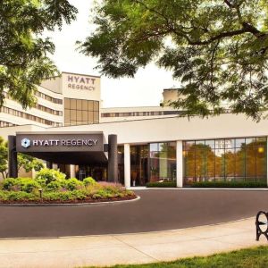 Hotel entrance at Hyatt Regency New Brunswick.