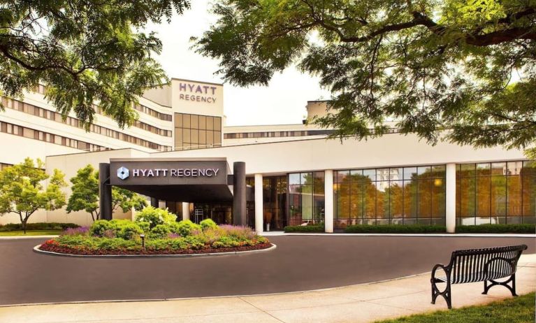 Hotel entrance at Hyatt Regency New Brunswick.