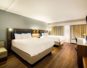 Day use twin room with work desk at Sonesta Select Philadelphia Airport.
