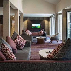 Comfortable lobby lounge at Sonesta Select Los Angeles LAX El Segundo.