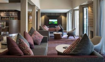 Comfortable lobby lounge at Sonesta Select Los Angeles LAX El Segundo.