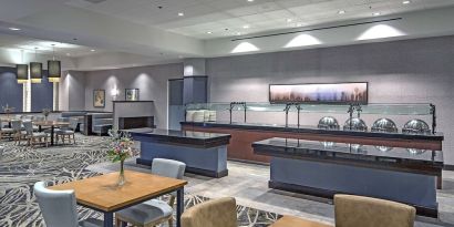 Breakfast area perfect for coworking at DoubleTree By Hilton Modesto.