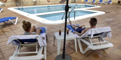 Hospedium Hotel Abril