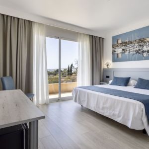 Hospedium Hotel Abril