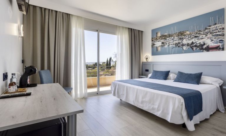 Hospedium Hotel Abril, Alicante