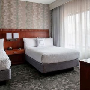 Day use twin room at Sonesta Select Whippany Hanover.