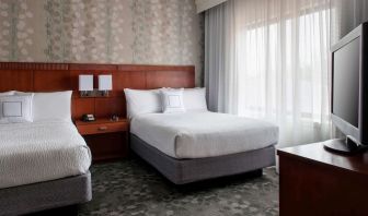 Day use twin room at Sonesta Select Whippany Hanover.