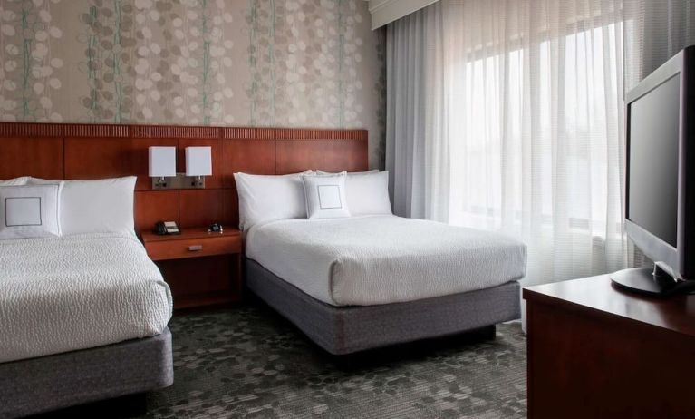 Day use twin room at Sonesta Select Whippany Hanover.