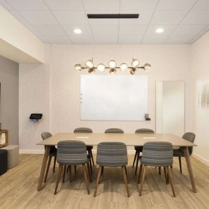 Casual meeting room at Sonesta Milwaukee West Wauwatosa.