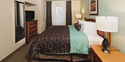 Standard day use room at Sonesta ES Suites Dallas Las Colinas.