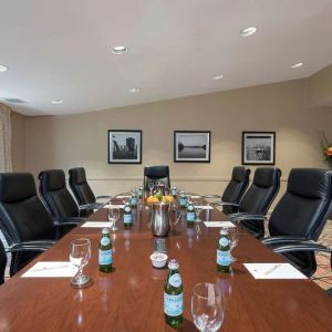Meeting room at DoubleTree By Hilton Grand Rapids Airport.