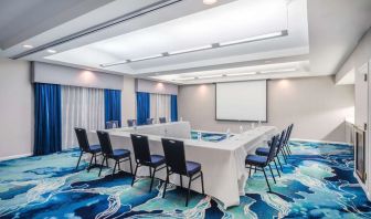 Meeting room at Hampton Inn & Suites Amelia Island-Historic Harbor Front.
