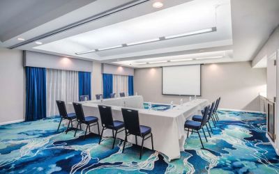 Meeting room at Hampton Inn & Suites Amelia Island-Historic Harbor Front.
