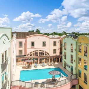 Beautiful outdoor pool at Hampton Inn & Suites Amelia Island-Historic Harbor Front.