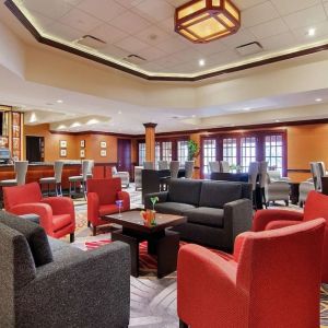 Lobby and coworking lounge at DoubleTree By Hilton Lisle-Naperville.