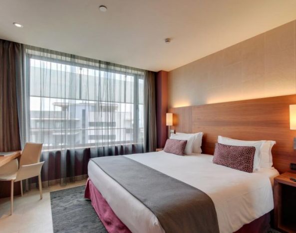Hotel Badalona Tower, Badalona