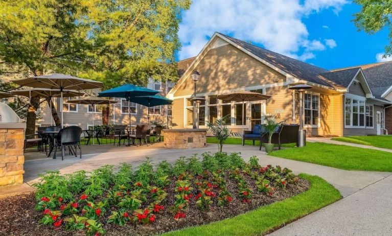 Beautiful patio with lounge seating at Sonesta ES Suites Parsippany Morris Plains.