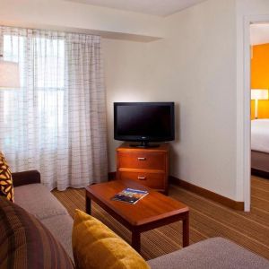 Day use room with living area at Sonesta ES Suites Birmingham Homewood.