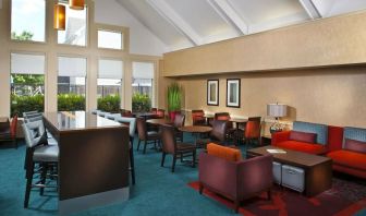Lobby's workspace at Sonesta ES Suites Birmingham Homewood.