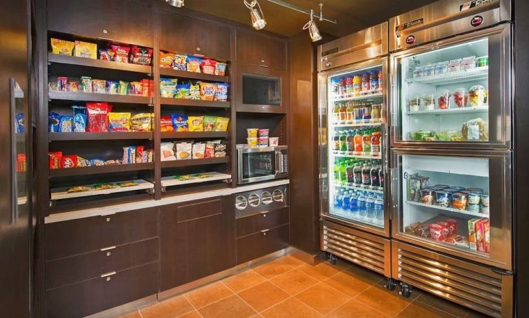 Convenience store at Sonesta Select Tinton Falls Eatontown.