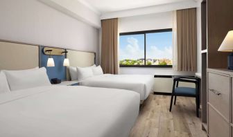 Day use twin room with work desk at Sonesta White Plains Downtown.